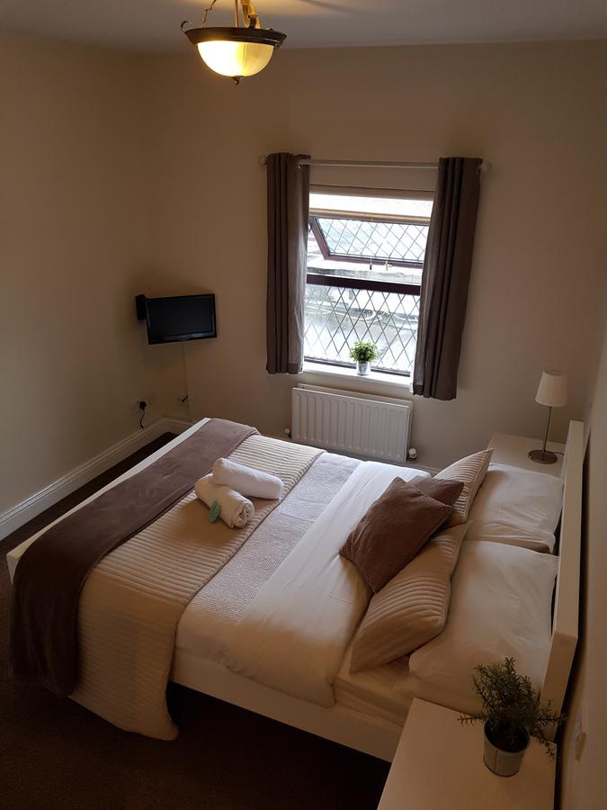 The Coach House Bed & Breakfast ราวด์วูด ห้อง รูปภาพ